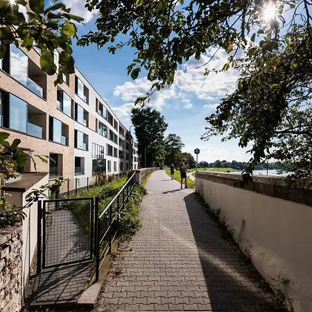 Elegancki Apartament Przy Wisle - Prywatny Parking - By Upstairs Апартаменты *