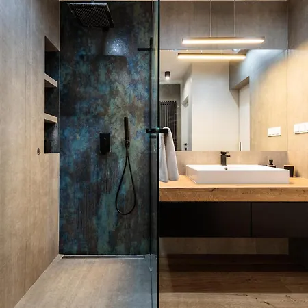 Elegancki Apartament Przy Wisle - Prywatny Parking - By Upstairs アパート