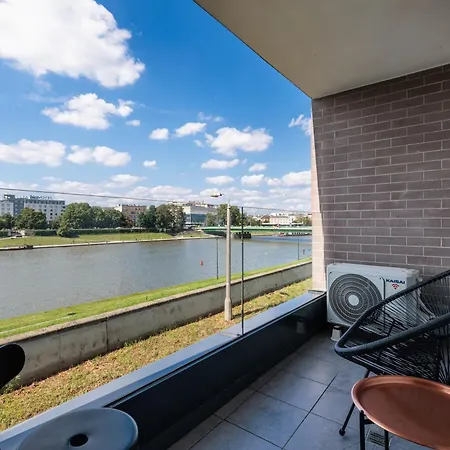 アパート Elegancki Apartament Przy Wisle - Prywatny Parking - By Upstairs クラクフ
